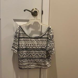 Nollie Aztec crop top